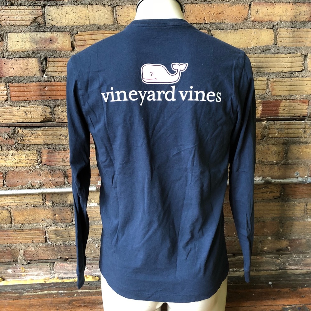 || Vineyard Vines || men’s long sleeve pocket tee